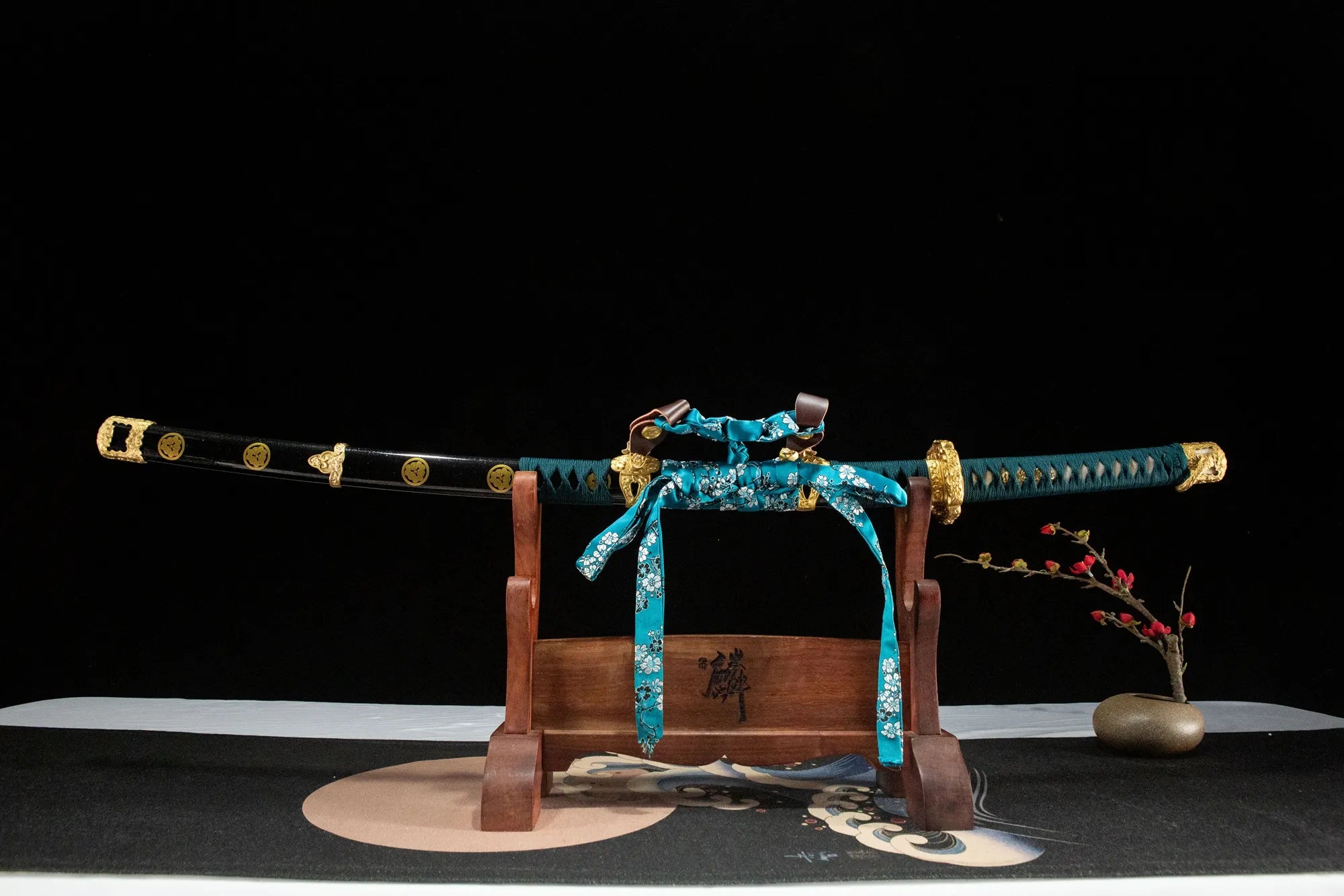 Chrysanthemum Pattern Tachi