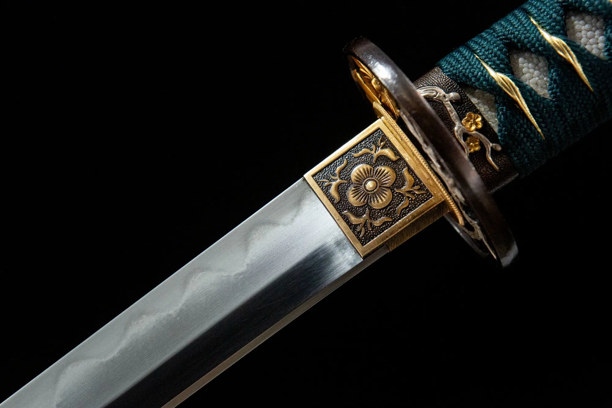 Lotus Heart Katana