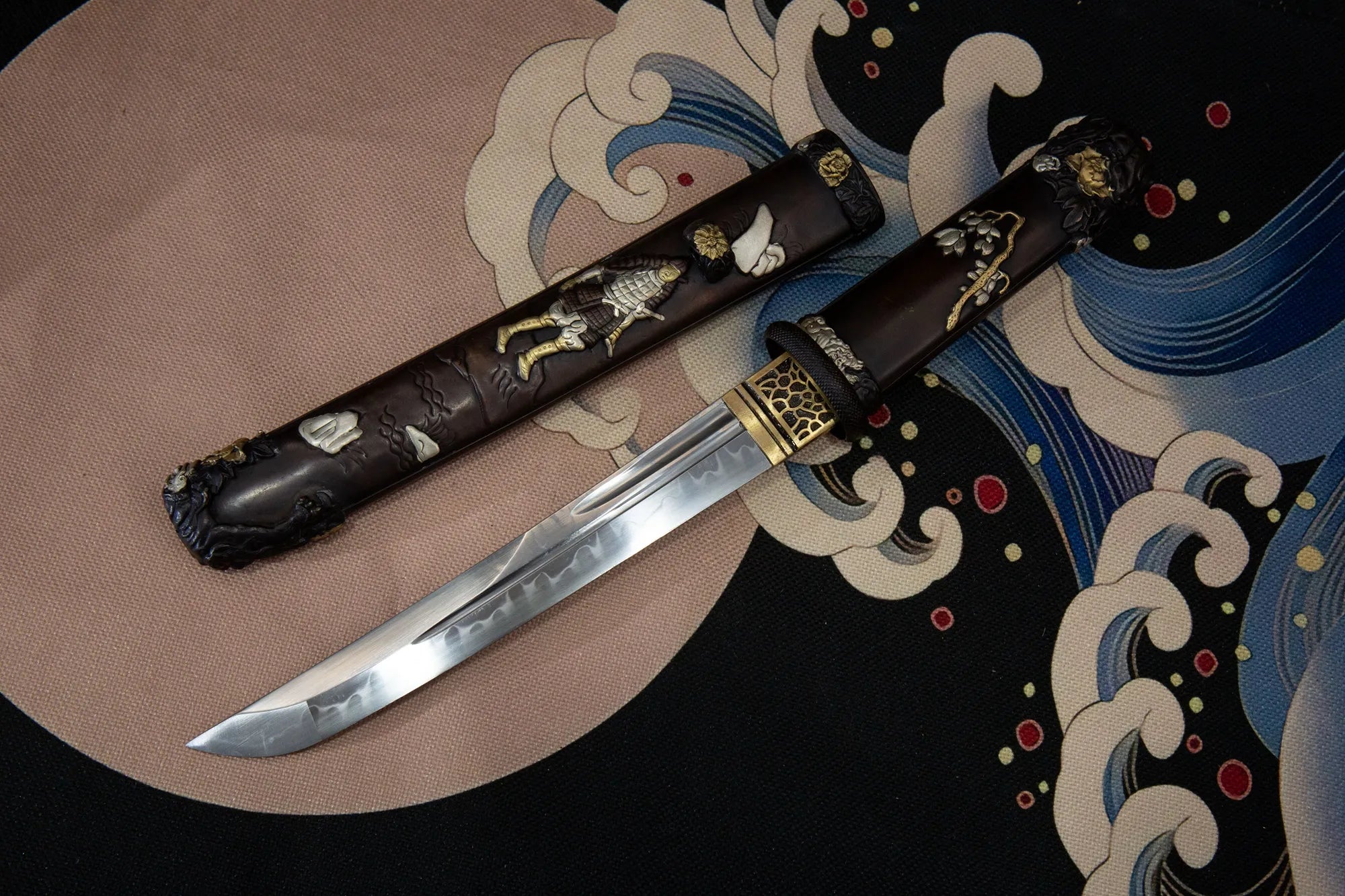 Chrysanthemum Warrior Tanto