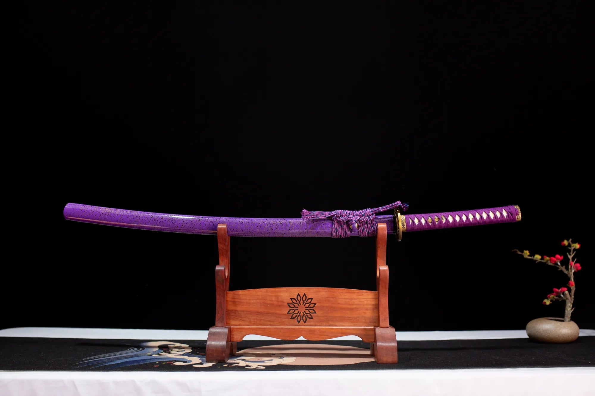 gold band katana