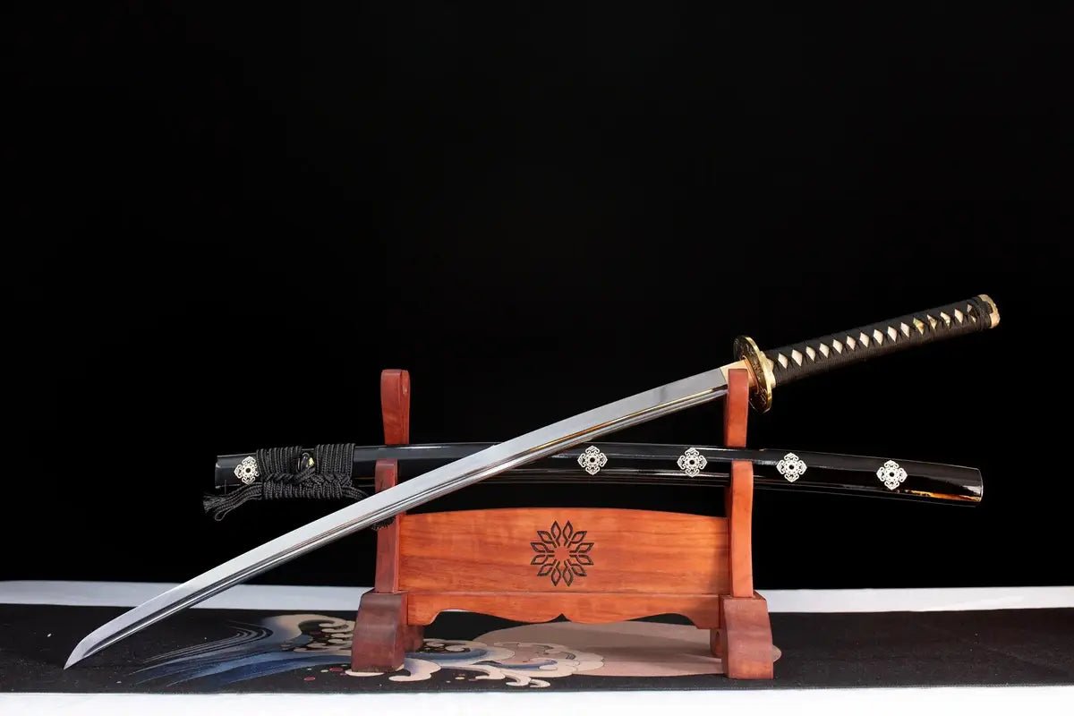 Blooming katana