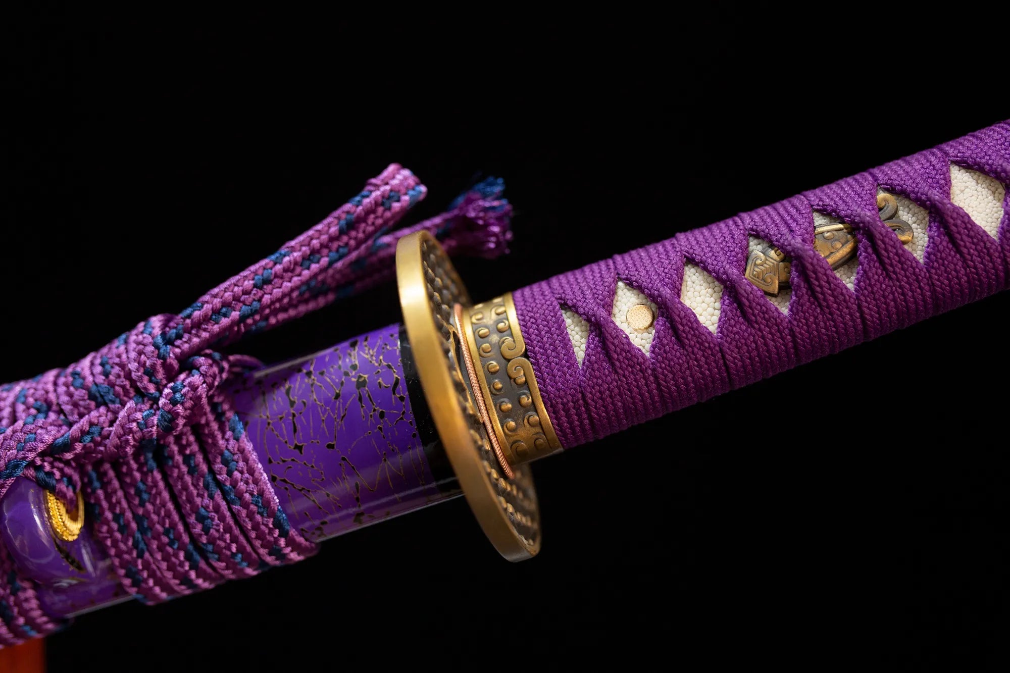 gold band katana