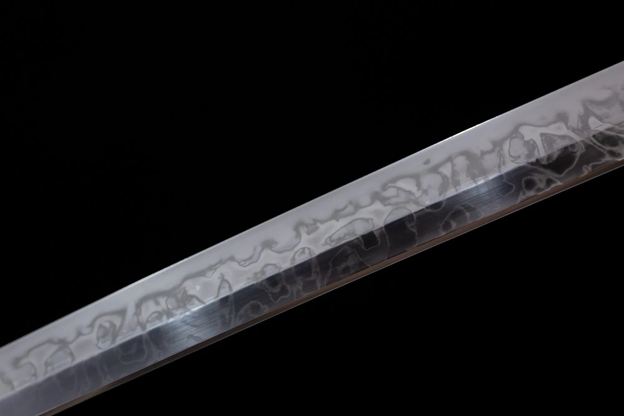 hundred emblem katana