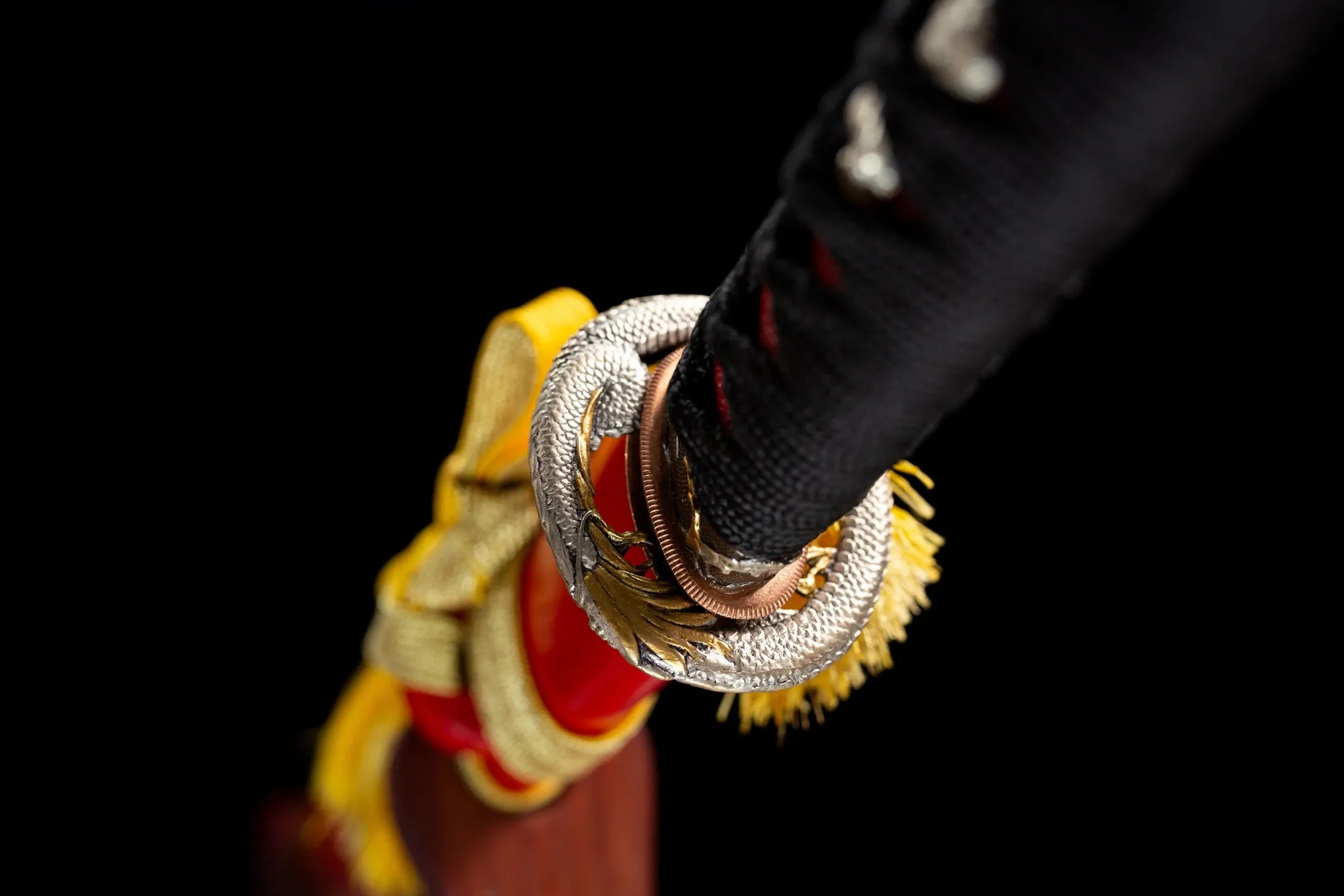 Auspicious Dragon katana