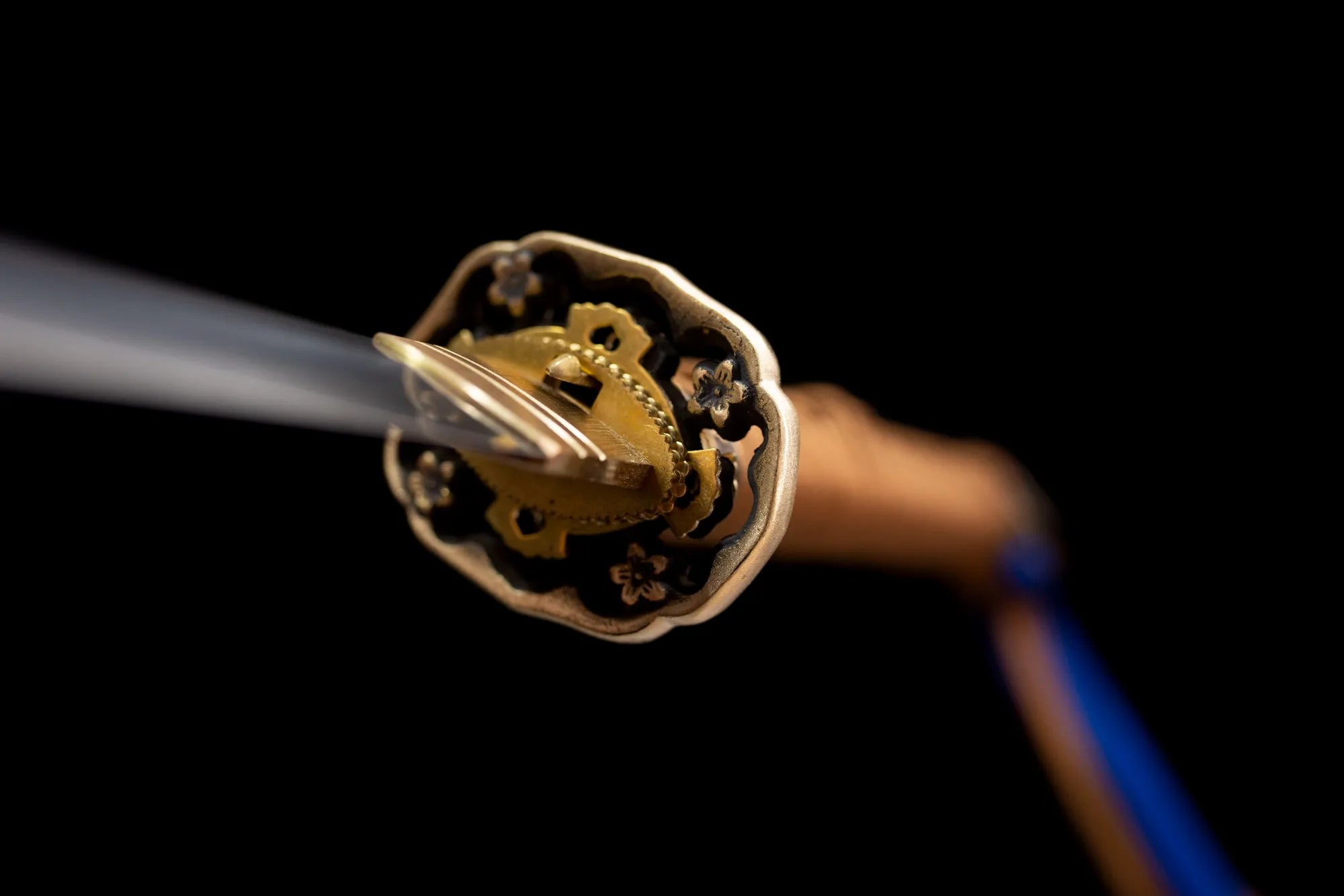 command saber