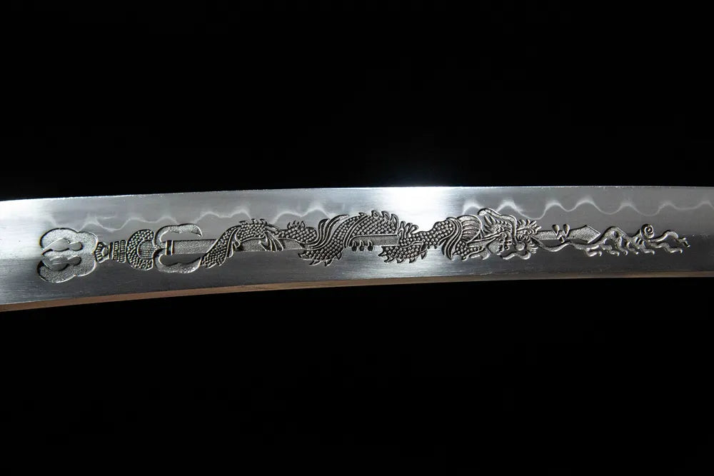 Plum Blossom Dragon Tanto Blade Carve