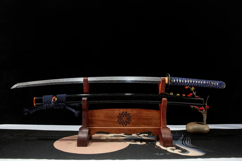 Unsheathed Evil Spirit horizontal shot T10 hitatsura cloud hamon maru polished blade
