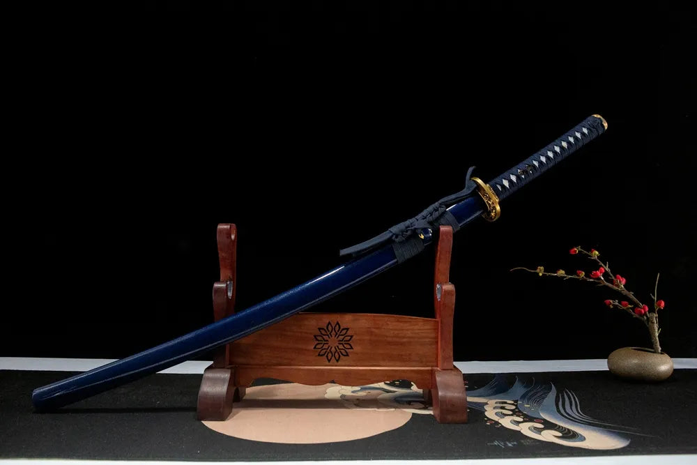 45-degree front view Pirate Katana sheathed solid wood paint saya plain cotton sageo