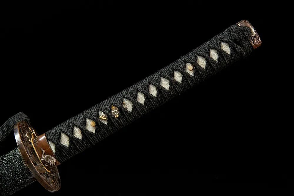 Full tsuka handle front view Red-Crowned Crane Katana, genuine ray skin base crane gold silver fittings