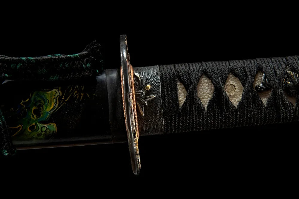 Fuchi collar closeup gold silver plated copper decorative ring