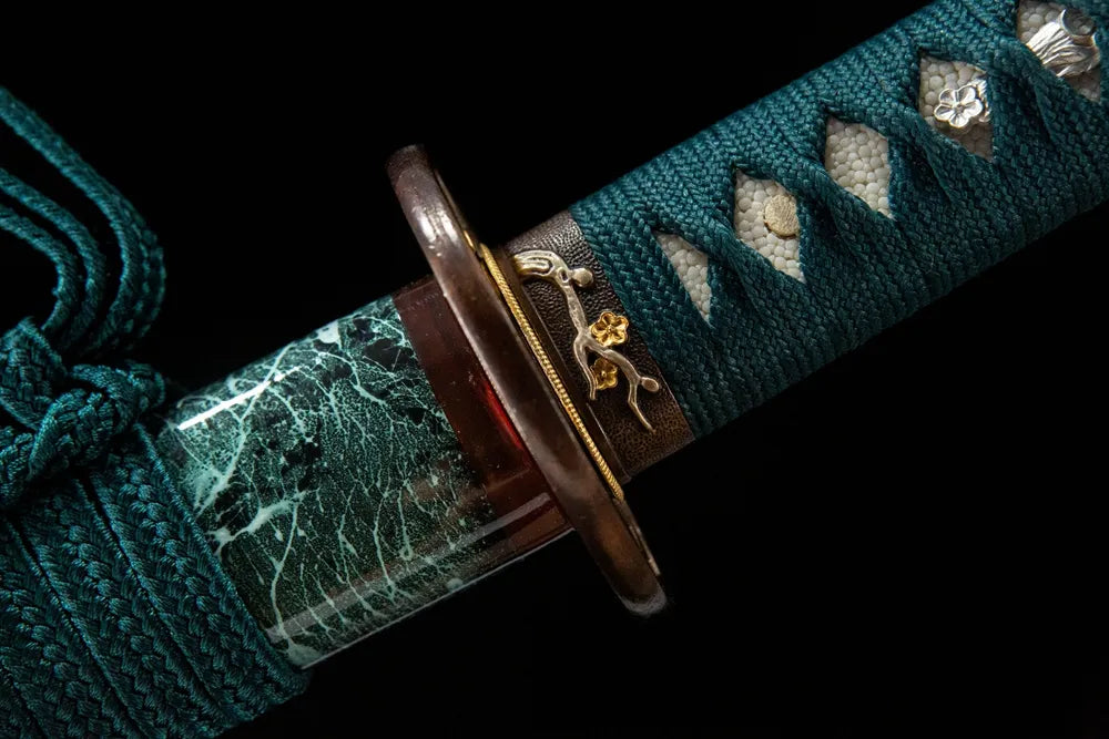 Fuchi collar closeup gold silver plated copper decorative ring