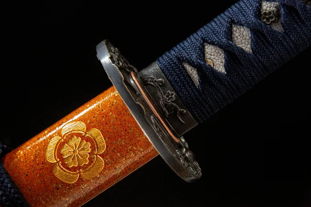 Fuchi collar closeup plain matte solid copper handle ring