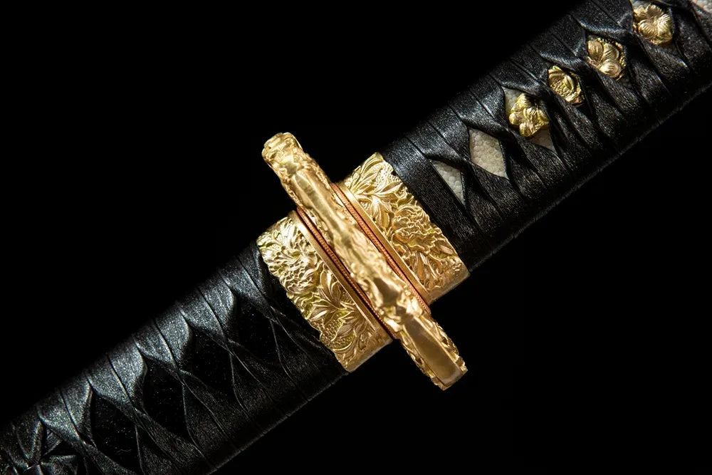 Fuchi collar closeup The Firmament Tachi, thick solid copper minimalist unengraved fitting