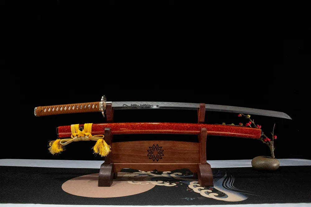 Flaring Fire Katana | T10 Clay Tempered Katana With Ox Horn Saya Fittings
