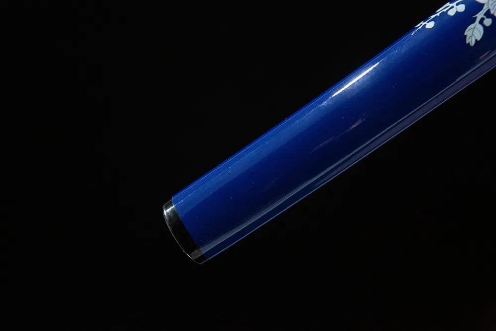 Bottom saya closeup Snow Prunus Mume Katana smooth blue lacquer plain solid wood sheath end cap