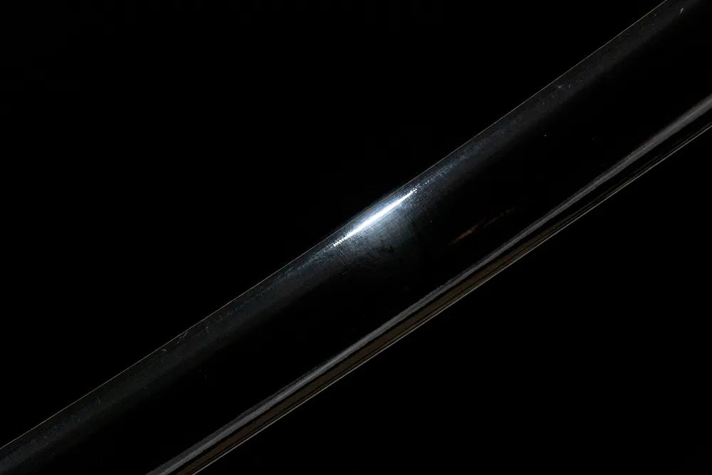 Mid saya detail Red-Crowned Crane Katana, ox horn kurikata ring solid wood paint finish