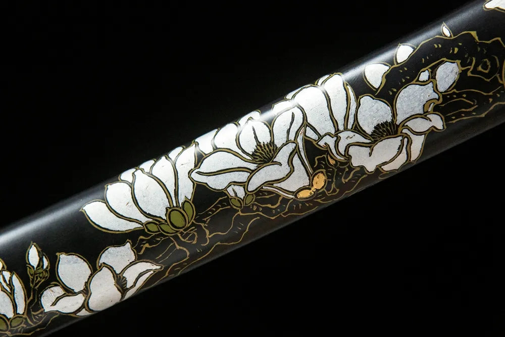 Detail of the middle section of the scabbard