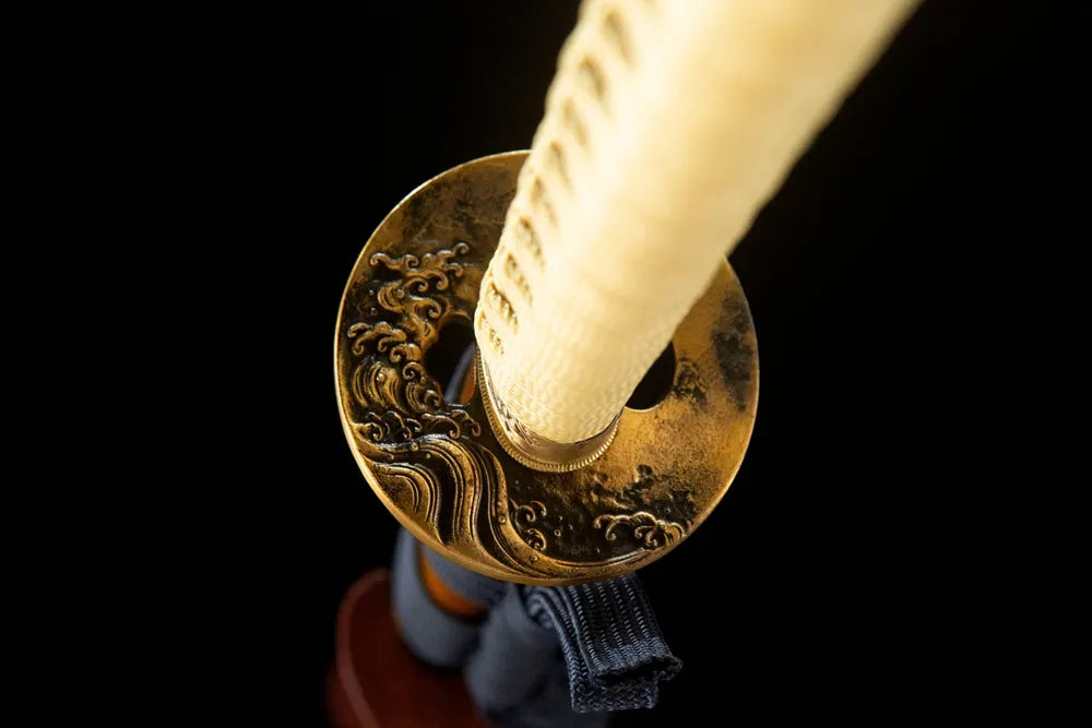 Reverse side thick anti-rust solid brass tsuba base wave texture back