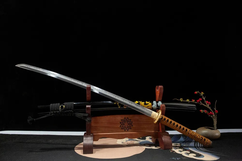 45° unsheathed front view shinogizukuri sharp practice dragon themed blade