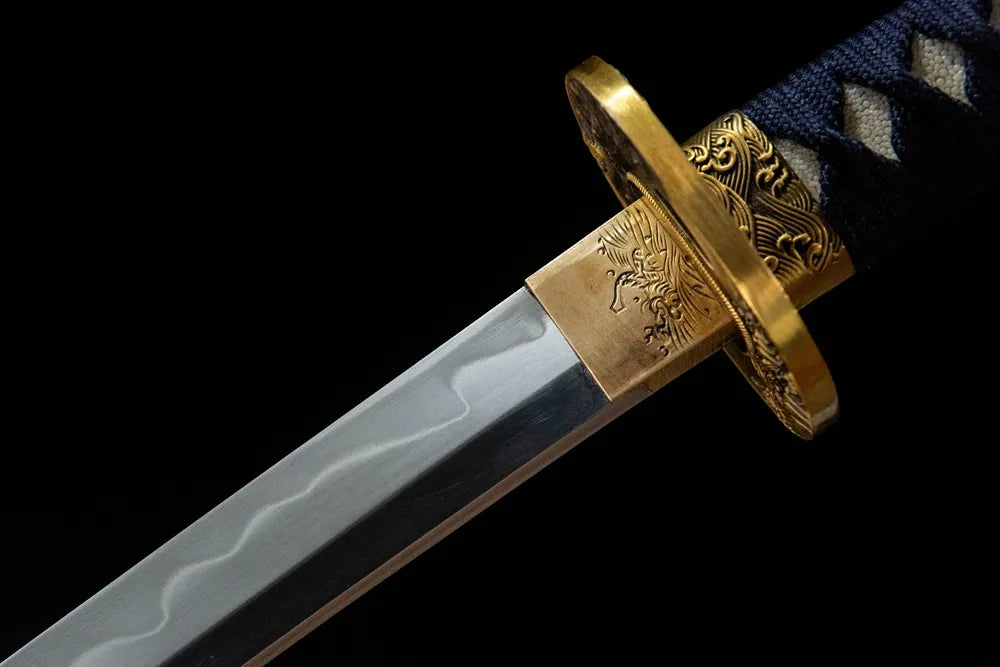 Upper blade closeup smooth T10 maru steel near solid copper habaki no yokote