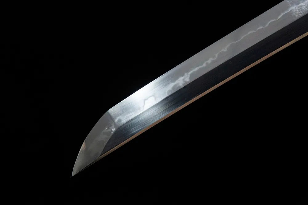 Kissaki tip closeup Red-Crowned Crane Katana, fine polished sharp cutting edge shinogizukuri profile