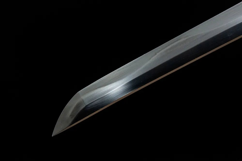 Kissaki closeup Fierce Tiger fully hand polished sharp functional cutting edge