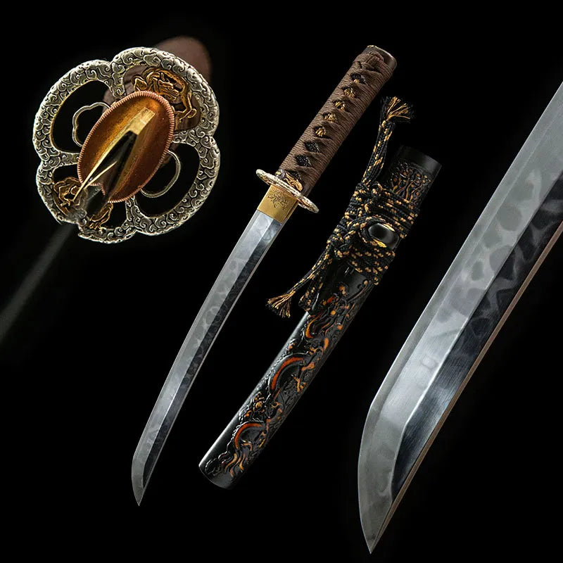 Battle Dragon Wakizashi, Damascus clad T10 hitatsura hamon full ox horn dragon embossed compact short sword