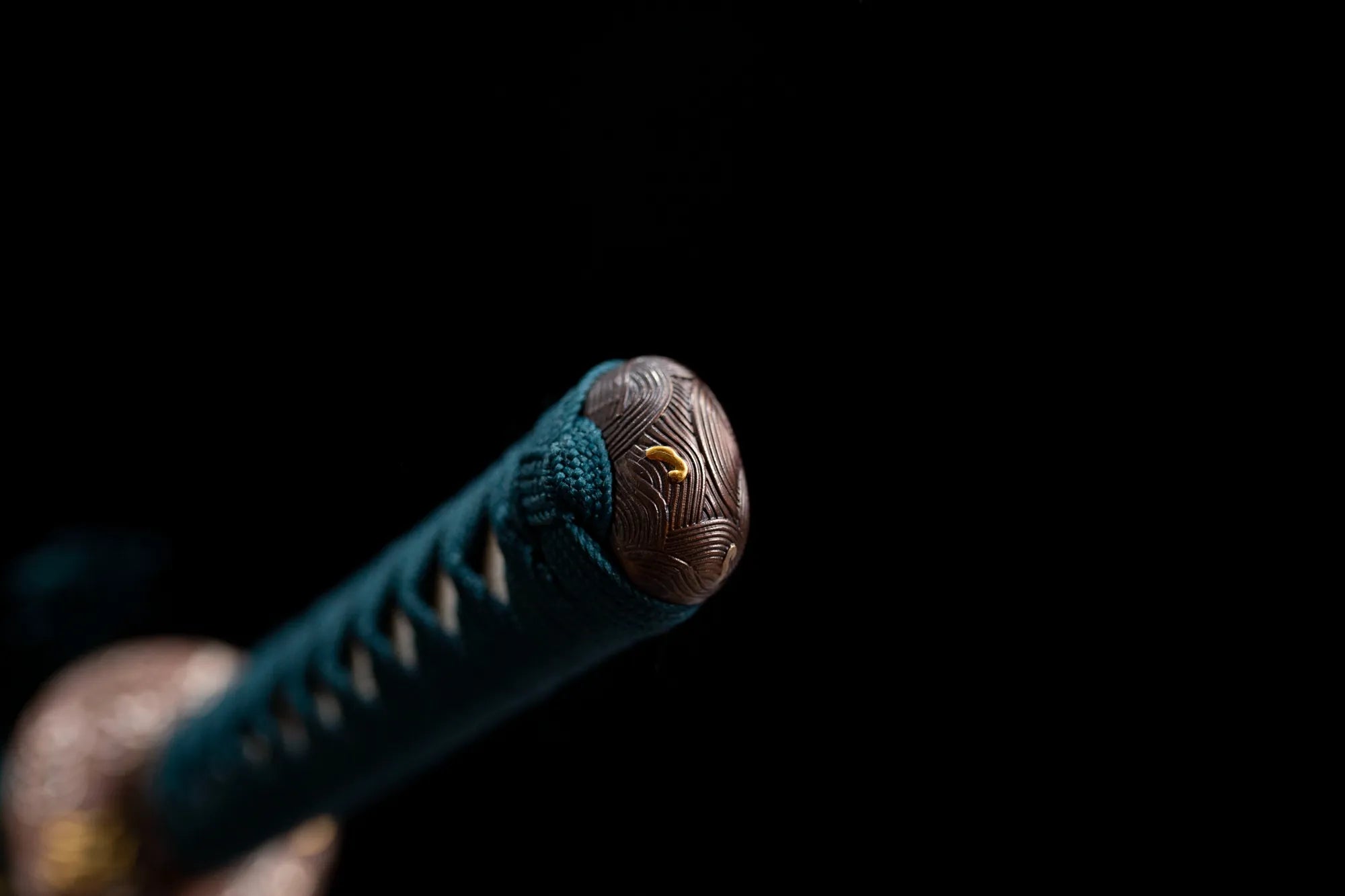 green shade wakizashi