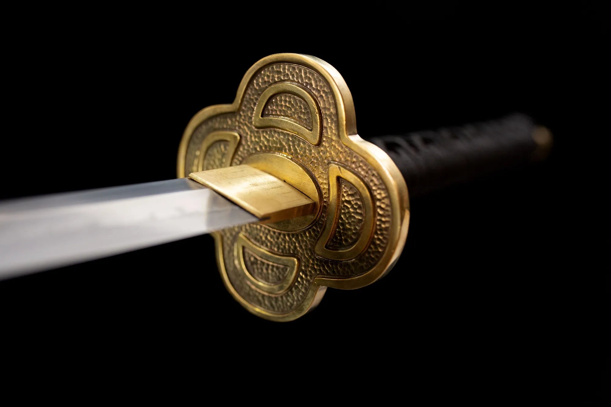 TOUKEN RANBU Ichigo Hitofuri Katana