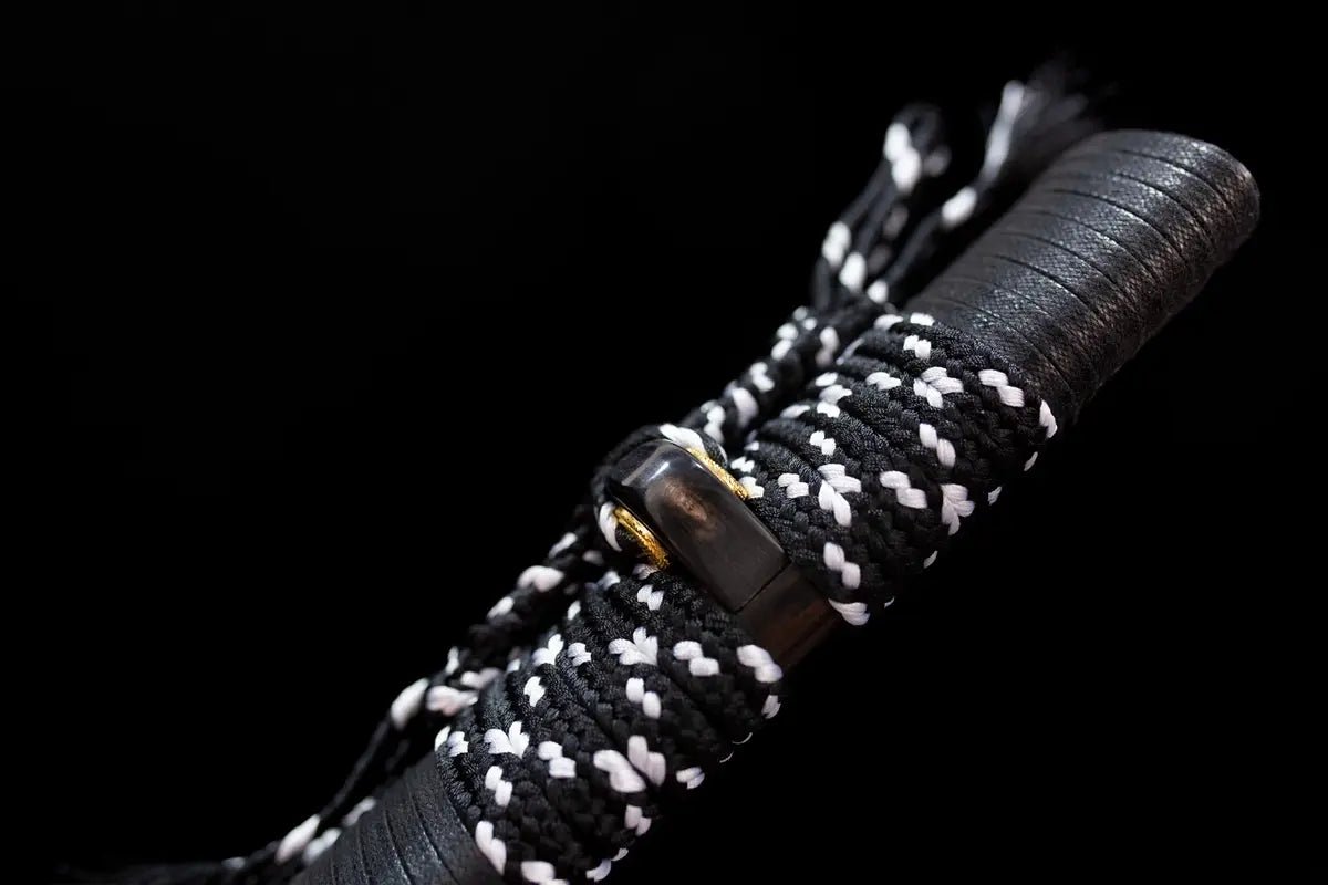 Huge waves katana