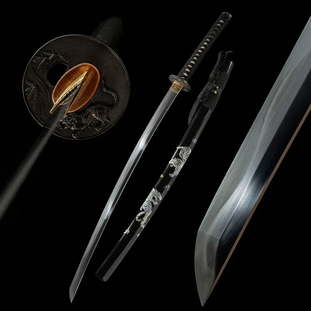 Fierce Tiger Katana, folded steel honsanmai notare hamon real yokote solid copper disassemblable samurai sword