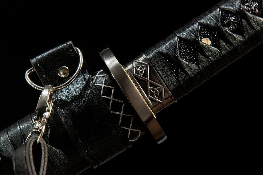Budget Michonne Katana alloy fuchi handle collar closeup