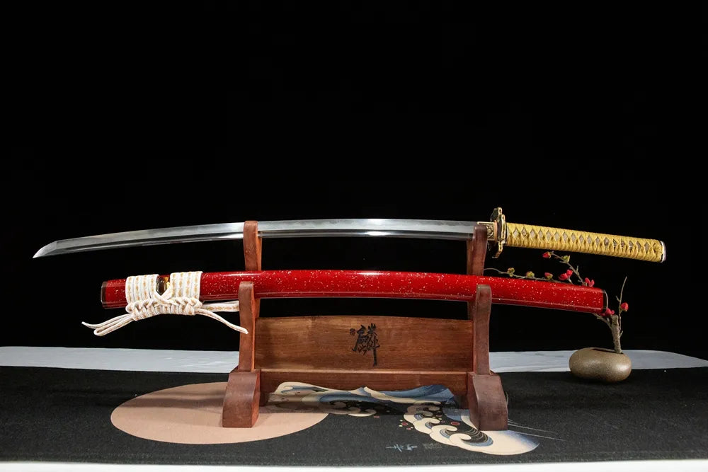Unprecedented Katana unsheathed horizontal view natural feather pattern