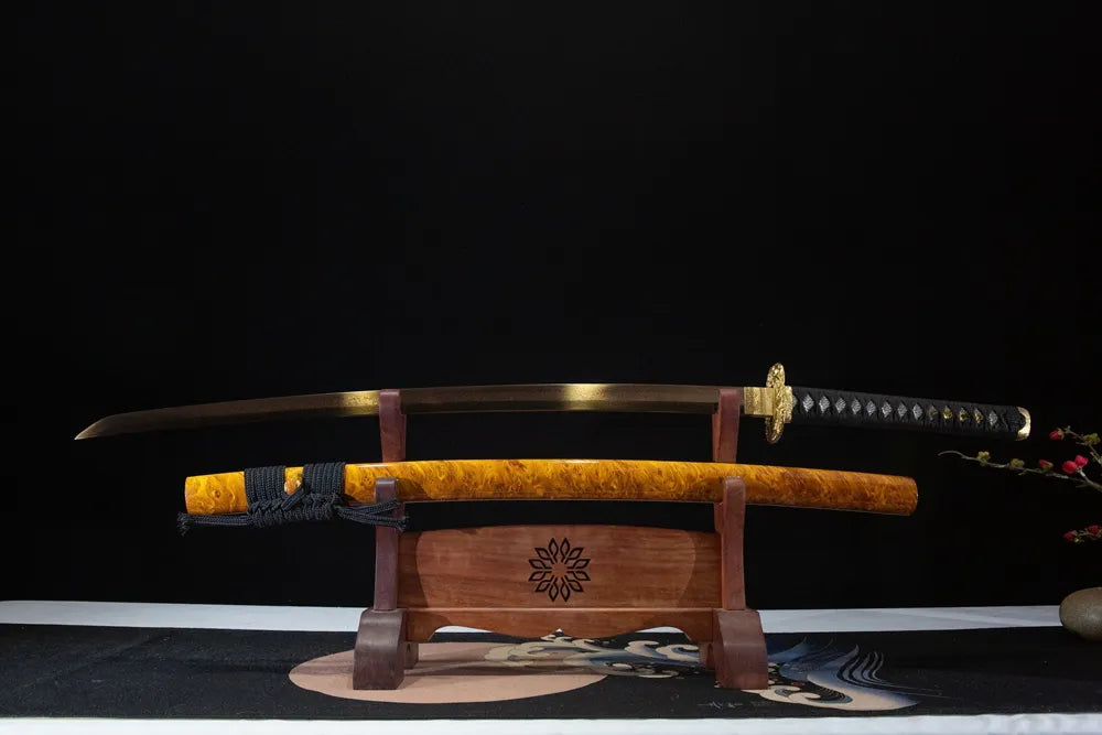Unsheathed Fire horizontal shot T10 red flame notare wave maru polished blade