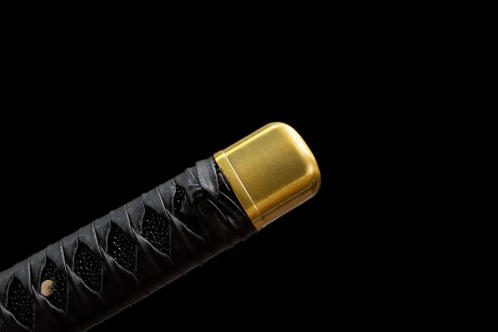 Top smooth solid brass kashira pommel close-up