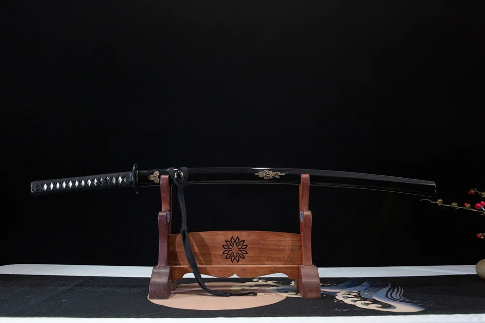 Horizontal front display film bride minimalist disassemblable T10 straight blade katana
