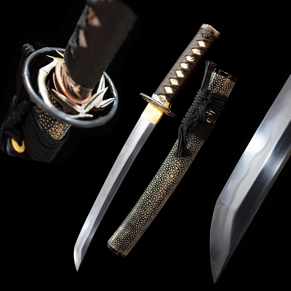 Silver‑Bamboo‑Wakizashi zen‑scholar silver‑bamboo‑motif wakizashi short samurai sword drawn T10 clean suguha straight hamon blade ink‑black silver‑etched bamboo‑forest saya full black‑background studio shot