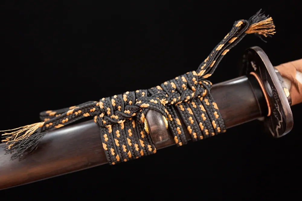 Thick khaki‑beige mixed‑braided sageo cord aged‑copper fitting macro close‑up