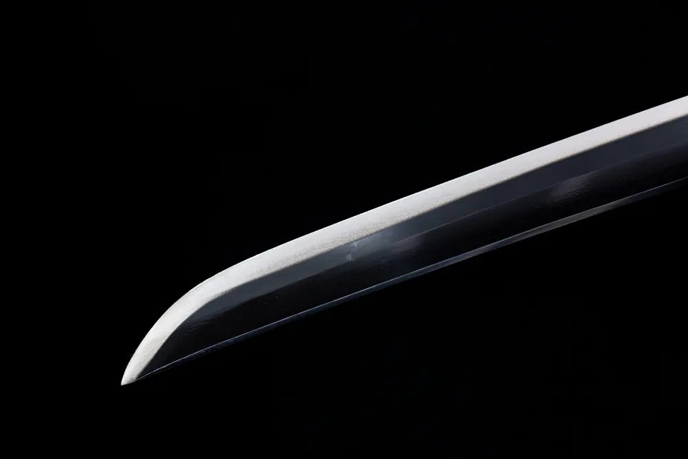 Sharp classic kissaki Kikoku sword blade tip close view