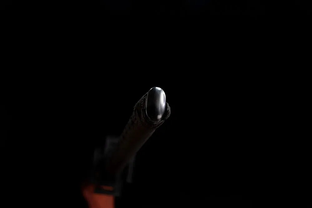 Smooth matte black rounded kashira pommel cap black set detail