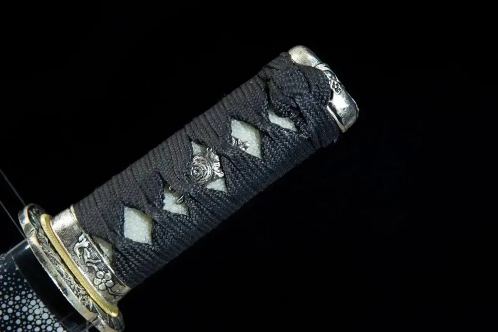 Full black wrapped tsuka front shot