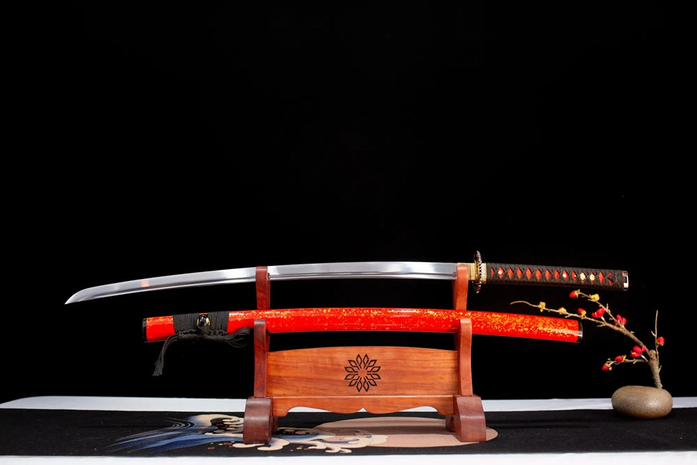 Flat fully‑drawn 1060 water‑quenched plain‑surface‑blade Startled‑Salamander‑Katana blade wooden rack front shot
