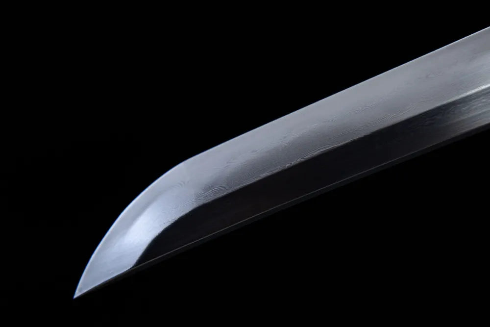 Sharp standard kissaki blade tip close view