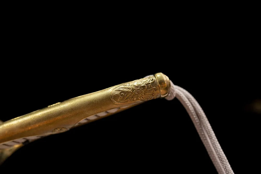Close up of brass wrapped on the side of the handle