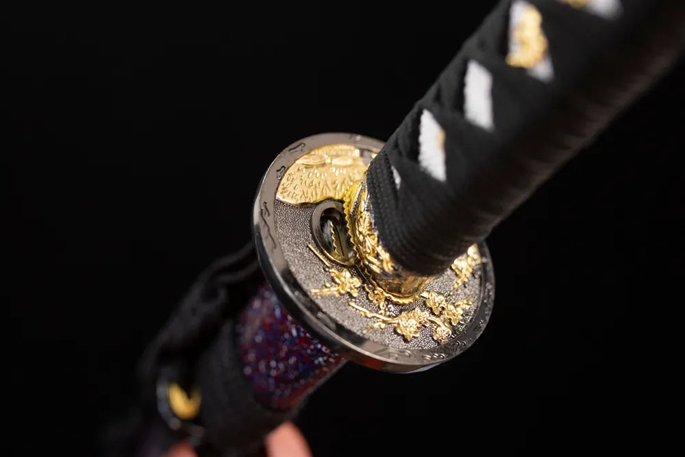 Reverse‑side plum‑blossom‑scroll carving gilded‑alloy tsuba surface texture close‑up‑long katana