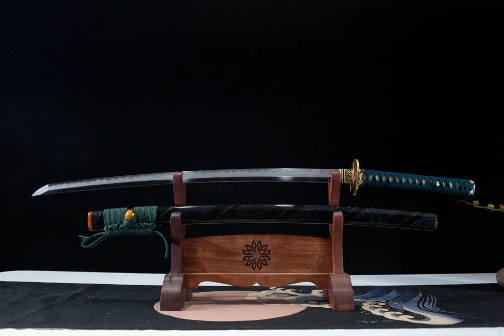 Unsheathed Sakura Soldier horizontal shot T10 notare cloud wave polished maru blade