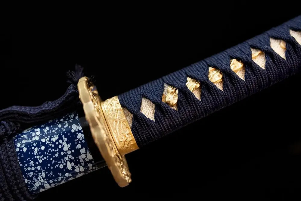 Oni‑phantom‑demon‑relief gilded‑copper fuchi grip‑ring macro close‑up‑wakizashi