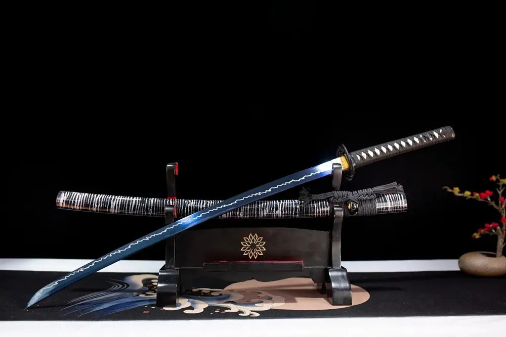 45‑angle open full‑size Colore‑Katana colore vibrant‑western‑art‑painted‑hybrid‑motif samurai katana two‑layer wooden stand front view