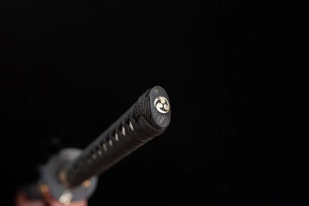 3D‑sculpted silver‑tiger‑beast‑king silver‑plated‑alloy pommel‑cap detail shot