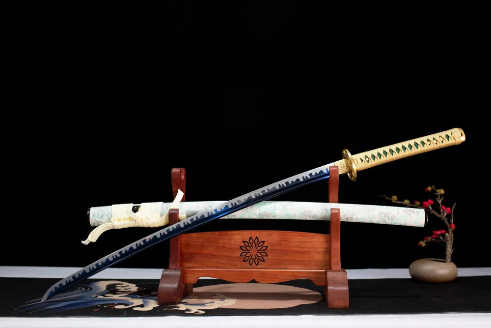 Slanted upright drawn Yingxue‑Katana winter‑plum‑flora‑art katana wooden shelf front perspective